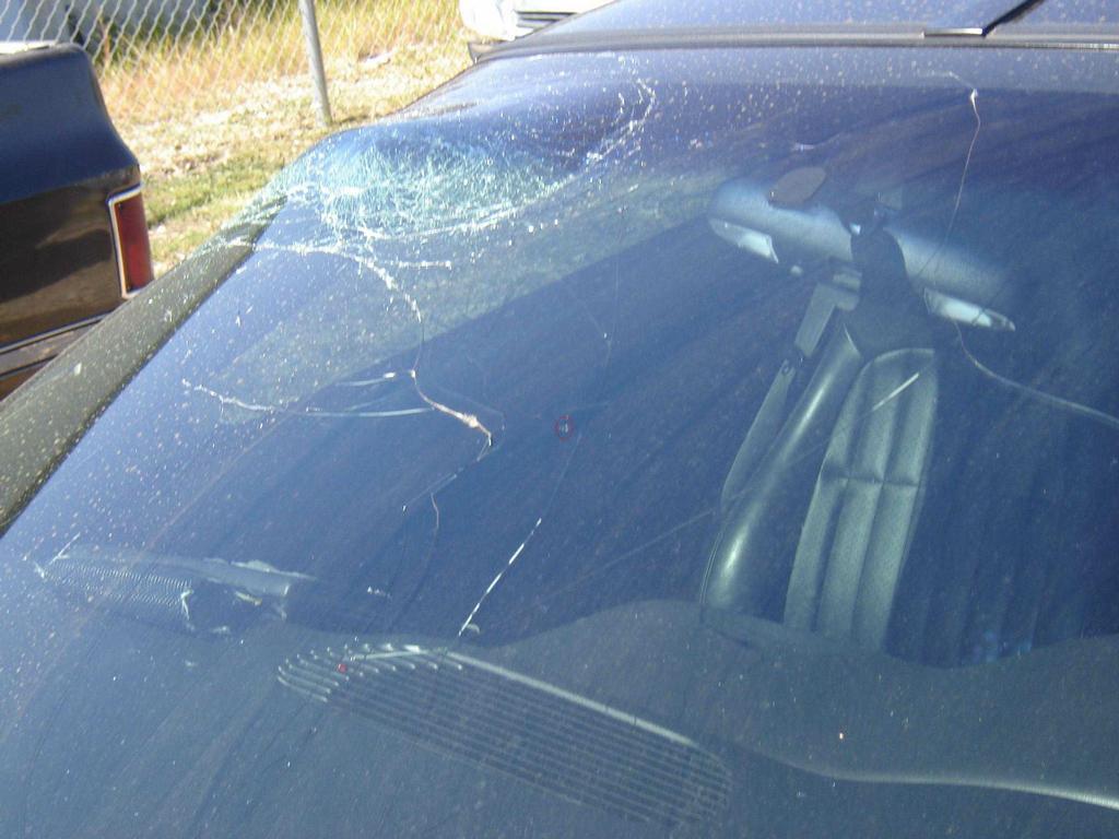 Used Auto Glass And Windshields For Sale And Intstallation While You Wait.