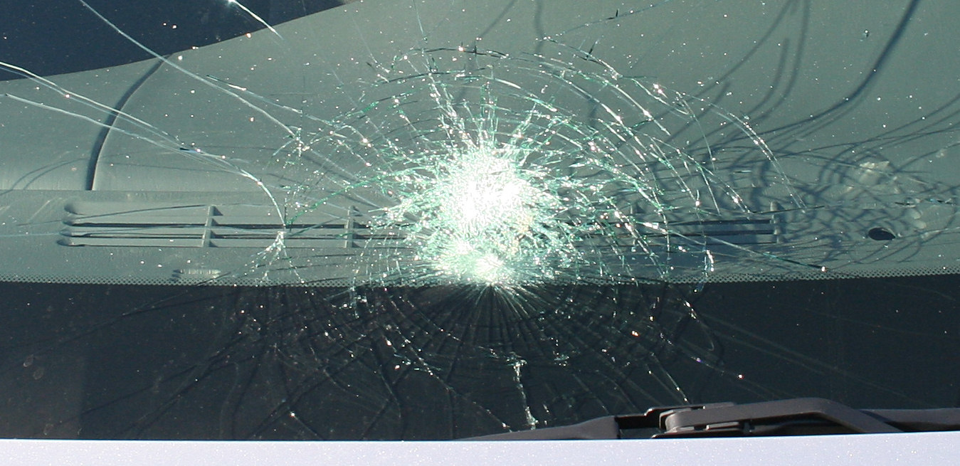 Cheap Used Windshields For Sale Replaced Or Repaired In Jamaica Queens NY While You Wait!